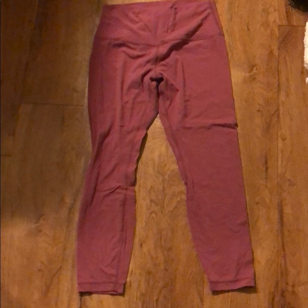 Lululemon Align 25” in So Merlot